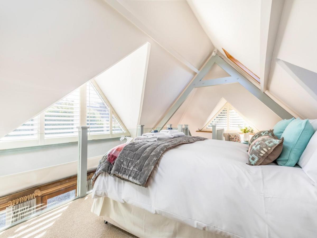Pass The Keys Peaceful And Beautiful 1 Bedroom Barn Conversion Чичестер Экстерьер фото