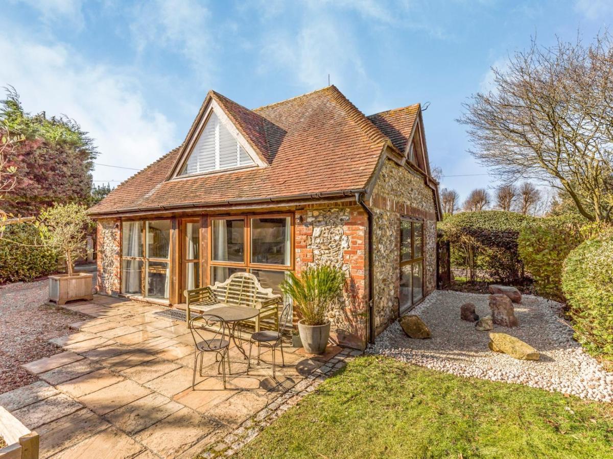 Pass The Keys Peaceful And Beautiful 1 Bedroom Barn Conversion Чичестер Экстерьер фото