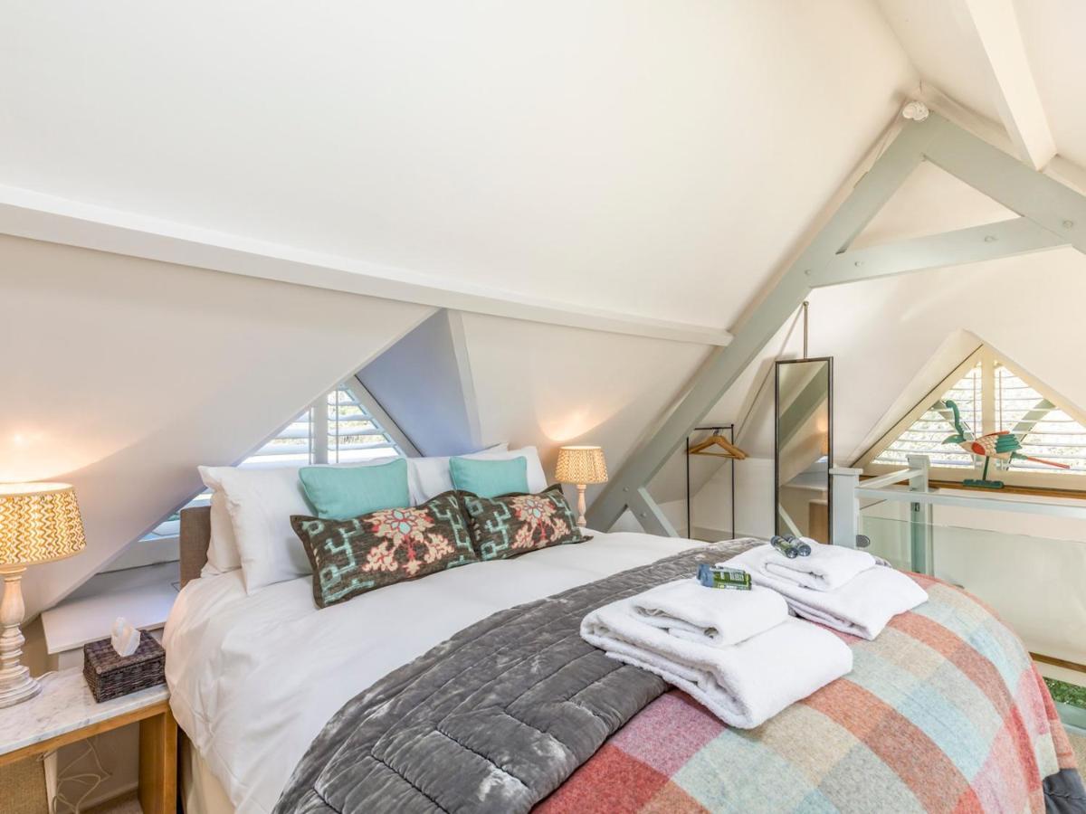 Pass The Keys Peaceful And Beautiful 1 Bedroom Barn Conversion Чичестер Экстерьер фото