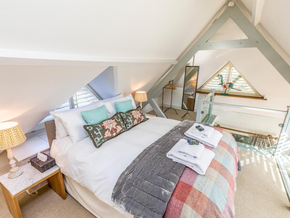 Pass The Keys Peaceful And Beautiful 1 Bedroom Barn Conversion Чичестер Экстерьер фото